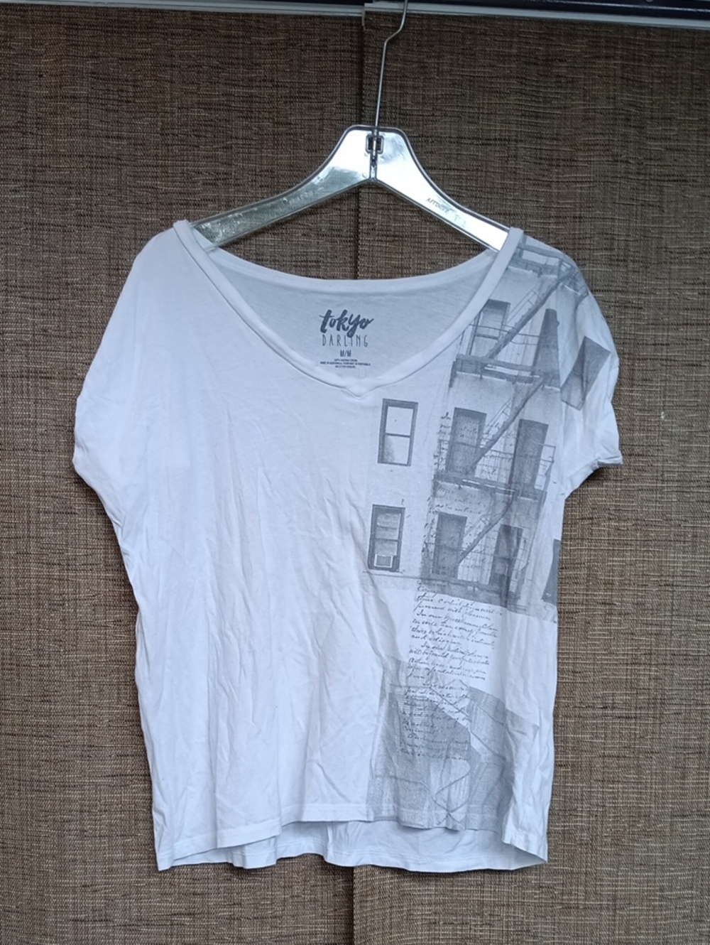 tokyo Darling White Short-Sleeve Tee with Gray Architectural Print
